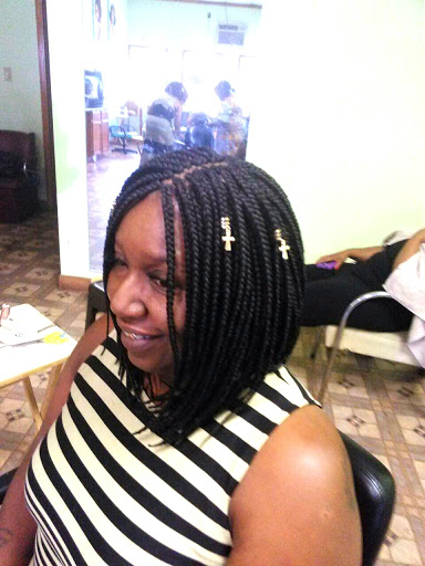Hair Salon «Senegalese African Hair Braiding», reviews and photos, 10218 W McNichols Rd, Detroit, MI 48221, USA