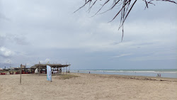 Photo de Praia Peito de Moca avec rivage droit, long