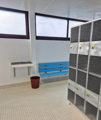 Rezensionen über Hallenbad Wyler in Bern - Sportstätte