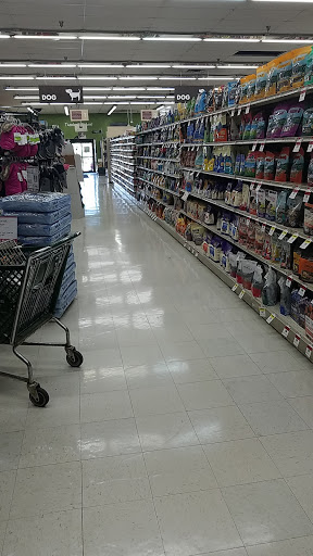 Pet Supply Store «Pet Supplies Plus», reviews and photos, 4505 S 76th St, Greenfield, WI 53220, USA