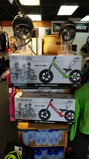 Outdoor Sports Store «Outdoors Inc», reviews and photos, 5245 Poplar Ave, Memphis, TN 38119, USA