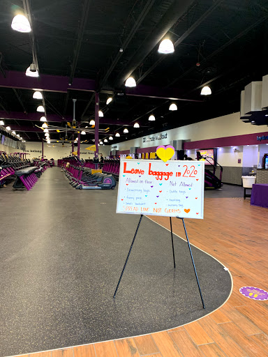 Gym «Planet Fitness», reviews and photos, 2410 Main St, Evanston, IL 60202, USA