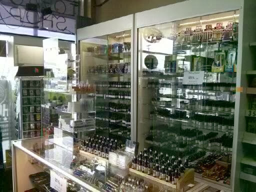 Tobacco Shop «Tobacco Tree Inc», reviews and photos, 1734 Lexington Ave N, Roseville, MN 55113, USA