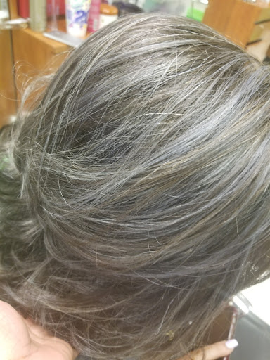 Hair Salon «ESTHER DOMINICAN HAIR SALON», reviews and photos, 2090 Lawrenceville-Suwanee Rd, Suwanee, GA 30024, USA