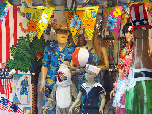 Stores to buy halloween costumes Belfast