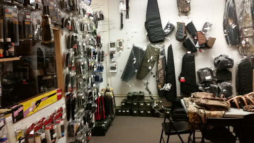 Gun Shop «Wyoming Guns», reviews and photos, 5987 S Suncoast Blvd, Homosassa, FL 34446, USA