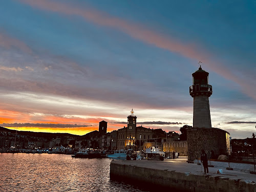 attractions Feu du môle neuf La Ciotat