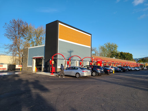 Prestige Car Wash en Medford