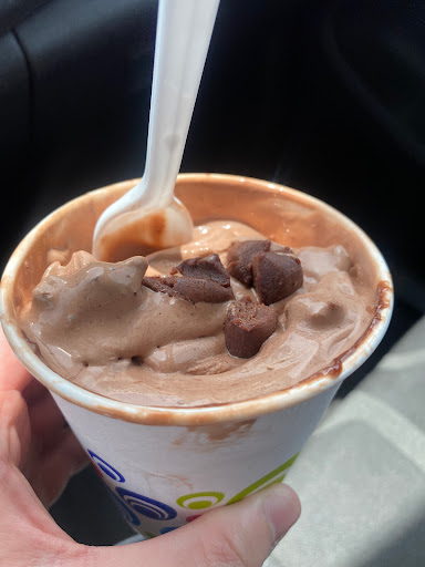 Ice Cream Shop «Custard Spot», reviews and photos, 46919 Van Dyke, Shelby Charter Township, MI 48317, USA