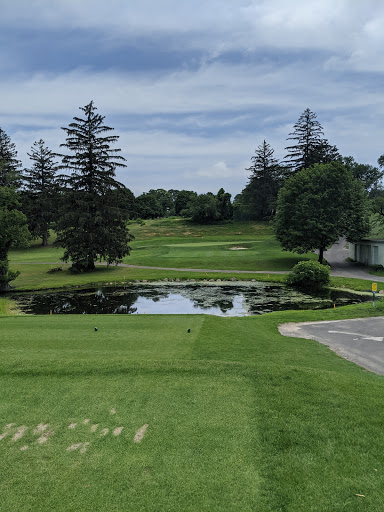 Golf Course «E. Gaynor Brennan Golf Course», reviews and photos, 451 Stillwater Ave, Stamford, CT 06902, USA