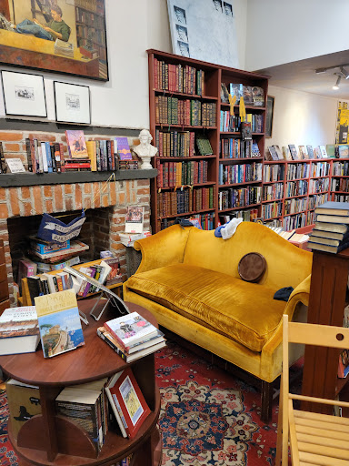 Book Store «Riverby Books», reviews and photos, 805 Caroline St, Fredericksburg, VA 22401, USA