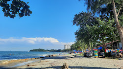 Photo de Port Dickson Beach zone des équipements