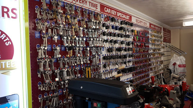 Reviews of Timpson in Reading - Shoe store