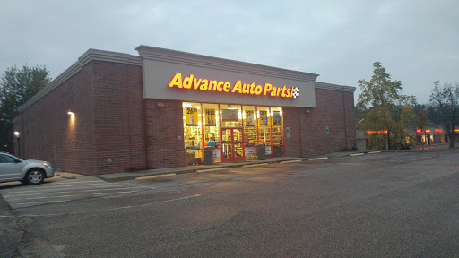 Auto Parts Store «Advance Auto Parts», reviews and photos, 9202 Darrow Rd, Twinsburg, OH 44087, USA