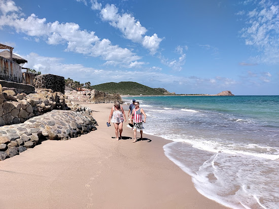 Arbolito Beach II