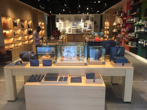 Watch Store «Shinola Orlando Store», reviews and photos, 8200 Vineland Ave #1787, Orlando, FL 32821, USA