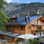 Photo n°1 de l'avis de Skywalker.e fait le 27/07/2022 à 06:01 sur le  Rifugio La Montanara Tovre Plateau Molveno à Molveno