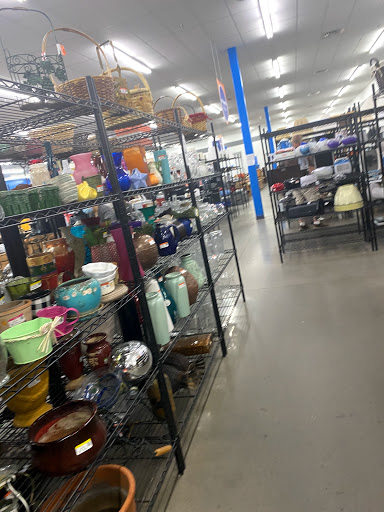 Thrift Store «Prescott Valley Goodwill Retail Store & Donation Center», reviews and photos