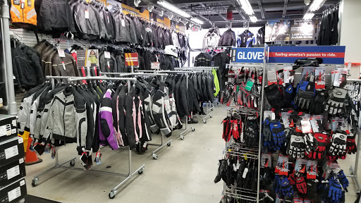 Motorcycle Parts Store «Cycle Gear», reviews and photos, 388 Tarrytown Rd, White Plains, NY 10607, USA