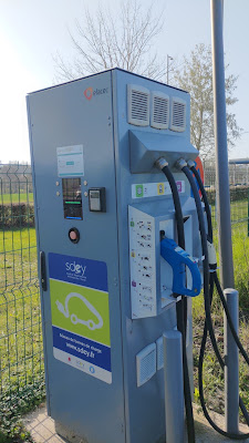 SDEY Charging Station à Sépeaux-Saint-Romain