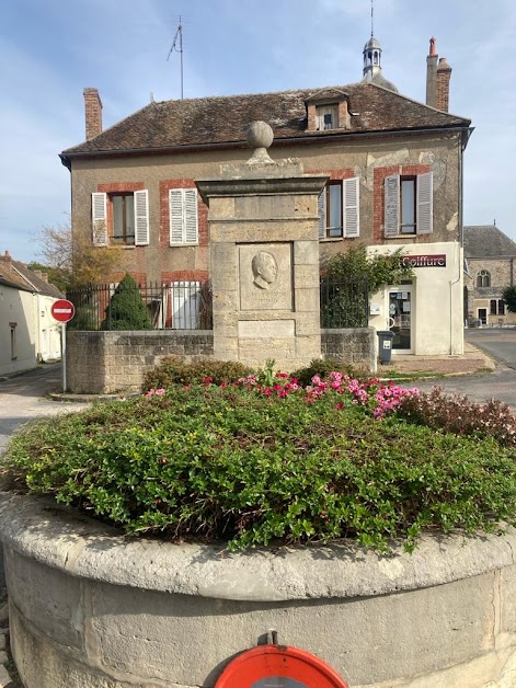 Villeblevin, Bourgogne-Franche-Comté, France à Villeblevin (Yonne 89)