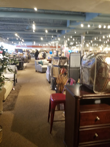 Furniture Store «Gardner-White Furniture», reviews and photos, 7680 Telegraph Rd, Taylor, MI 48180, USA