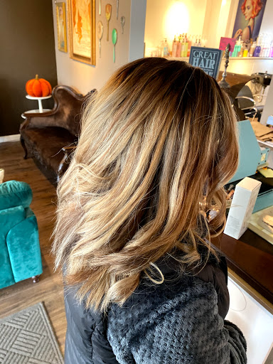 Hair Salon «Salon Nouveau», reviews and photos, 109 E Yelm Ave, Yelm, WA 98597, USA