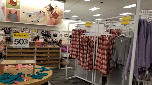 Shopping Mall «Coddingtown Mall», reviews and photos, 733 Coddingtown Center, Santa Rosa, CA 95401, USA