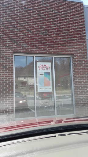 Cell Phone Store «T-Mobile», reviews and photos, 8010 Belair Rd, Nottingham, MD 21236, USA