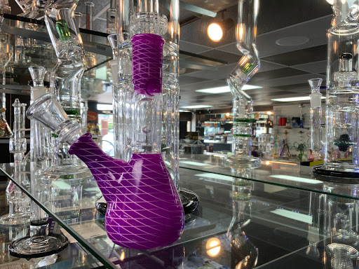 Tobacco Shop «Glass City Tobacco Inc», reviews and photos, 7600 Gardner Park Dr, Gainesville, VA 20155, USA