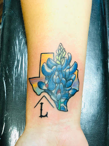 Explore daughter sleeve tattoo ideas, creative tattoo ideas in Amarillo, available at Tattoo Spa LLC