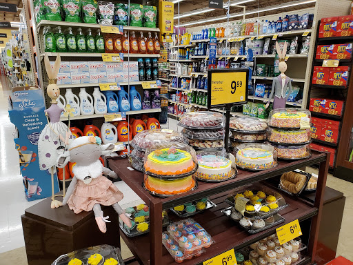 Grocery Store «Safeway», reviews and photos, 1801 W 11th St, Tracy, CA 95376, USA