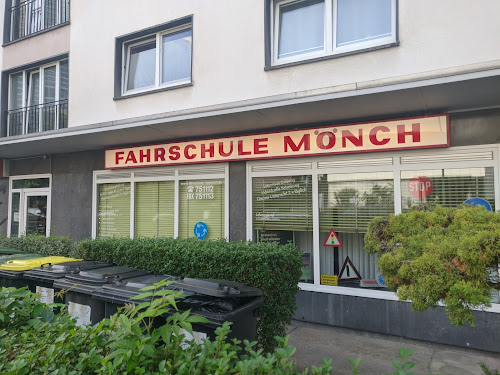 Fahrschule Mönch à Frankfurt am Main