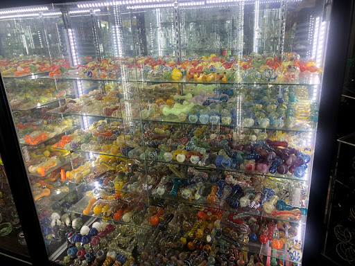 Tobacco Shop «UP IN SMOKE SHOP», reviews and photos, 190 E Carson St, Carson, CA 90745, USA