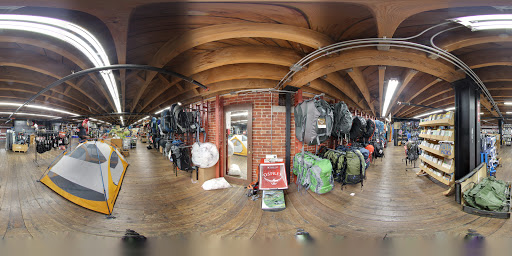 Sporting Goods Store «Sports Basement Bryant St.», reviews and photos, 1590 Bryant St, San Francisco, CA 94103, USA