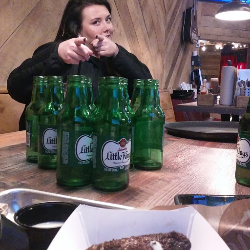 American Restaurant «Willies Locally Known», reviews and photos, 286 Southland Dr, Lexington, KY 40503, USA