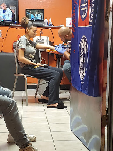 Tattoo Shop «Tattoo Lady», reviews and photos, 6817 Kennedy Ave, Hammond, IN 46323, USA