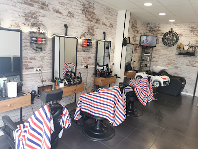 Che. Coiffure à Tours