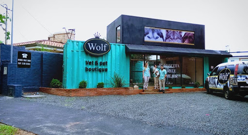 Wolf Vet & Pet Boutique