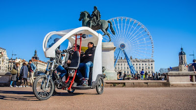 Lyon Pedicab Tours: Vélo Taxi et Visites Culturelles à Lyon