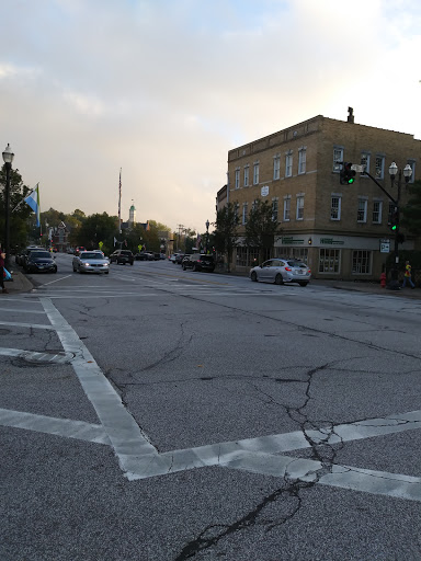 Coffee Shop «Starbucks», reviews and photos, 65 N Main St, Chagrin Falls, OH 44022, USA