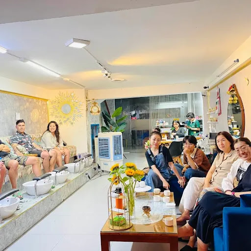 Af1qipm9f3yom9ozloo2wvjiyurw Ej2oaghle8wxtes