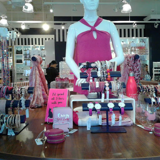 Shopping Mall «Alameda South Shore Center», reviews and photos, 523 South Shore Center W, Alameda, CA 94501, USA