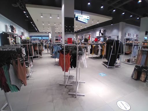 Clothing Store «Forever 21», reviews and photos, 293 Valley River Center, Eugene, OR 97401, USA