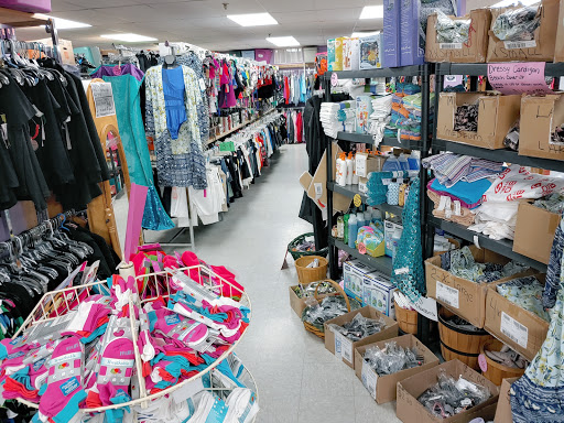 Used Clothing Store «Lovely Ladies», reviews and photos, 280 NY-211, Middletown, NY 10940, USA