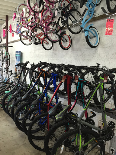 Bicycle Store «Motion Bike Shop», reviews and photos, 914 Aviation Blvd, Hermosa Beach, CA 90254, USA