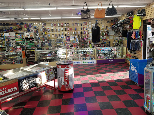 Vaporizer Store «King Discount Store», reviews and photos, 1264 S WW White Rd, San Antonio, TX 78220, USA