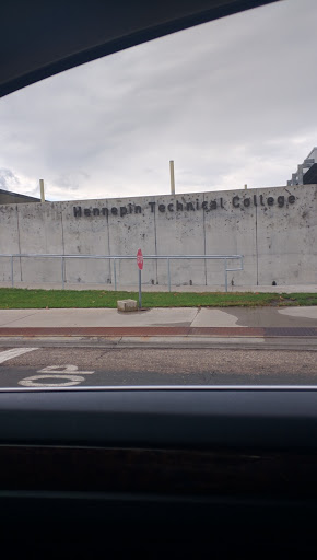 College «Hennepin Technical College», reviews and photos