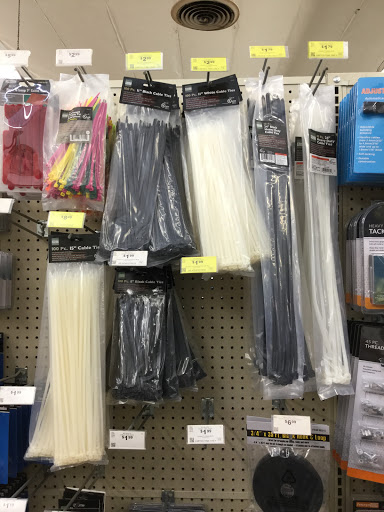 Hardware Store «Harbor Freight Tools», reviews and photos, 13691 Harbor Blvd, Garden Grove, CA 92843, USA