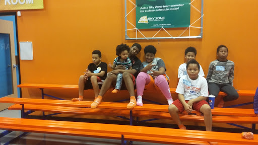 Amusement Center «Sky Zone Trampoline Park», reviews and photos, 95 Gateway Dr, Mechanicsburg, PA 17050, USA